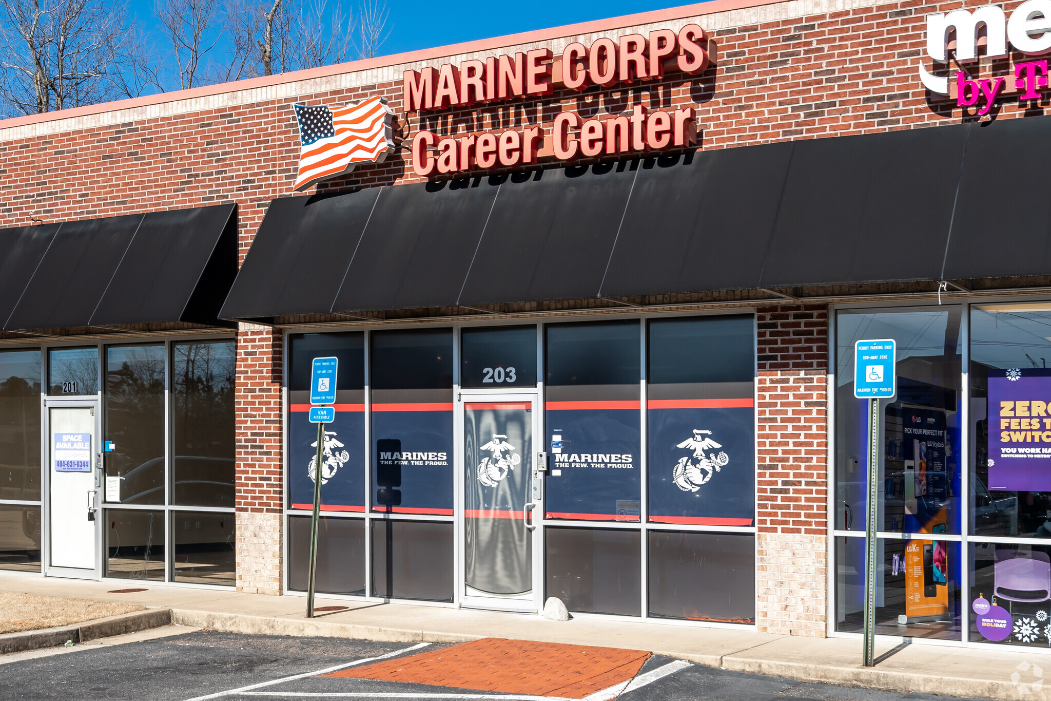 5575 WENDY BAGWELL PARKWAY